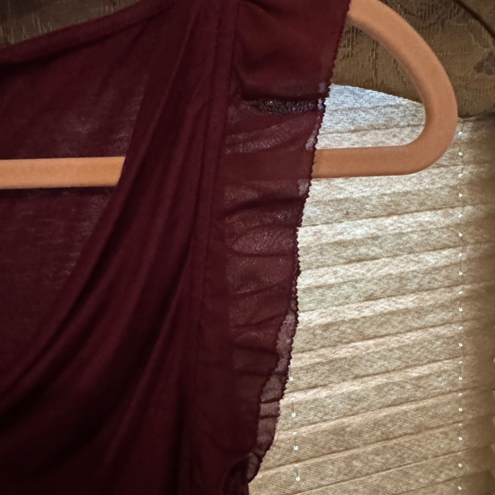 Shirt - Picture 2 of 4